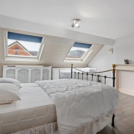 Casa vacanze Ruim Herenhuis Met Grote Tuin Op 5min Zee - 6p