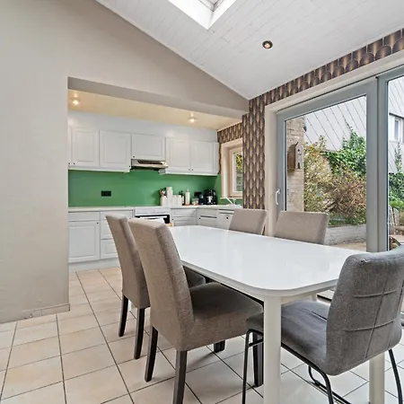 Ruim Herenhuis Met Grote Tuin Op 5min Zee - 6p Middelkerke