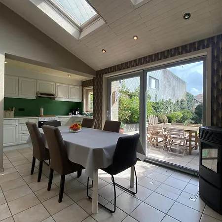 Casa vacanze Ruim Herenhuis Met Grote Tuin Op 5min Zee - 6p